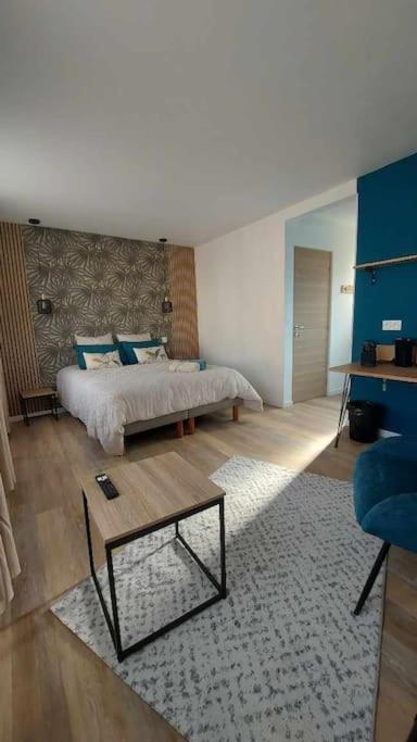 Mister Hinster - Studio Tout Confort Centre Ville Nogent-Le-Rotrou - 1E Etage Eksteriør billede